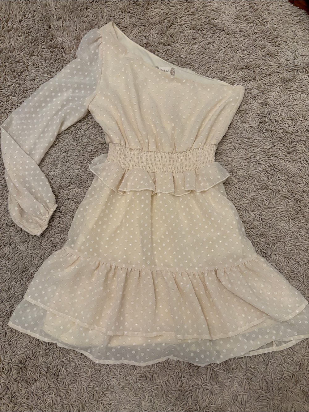 Womens Ivory One-Shoulder dress with dot detail and ruffles